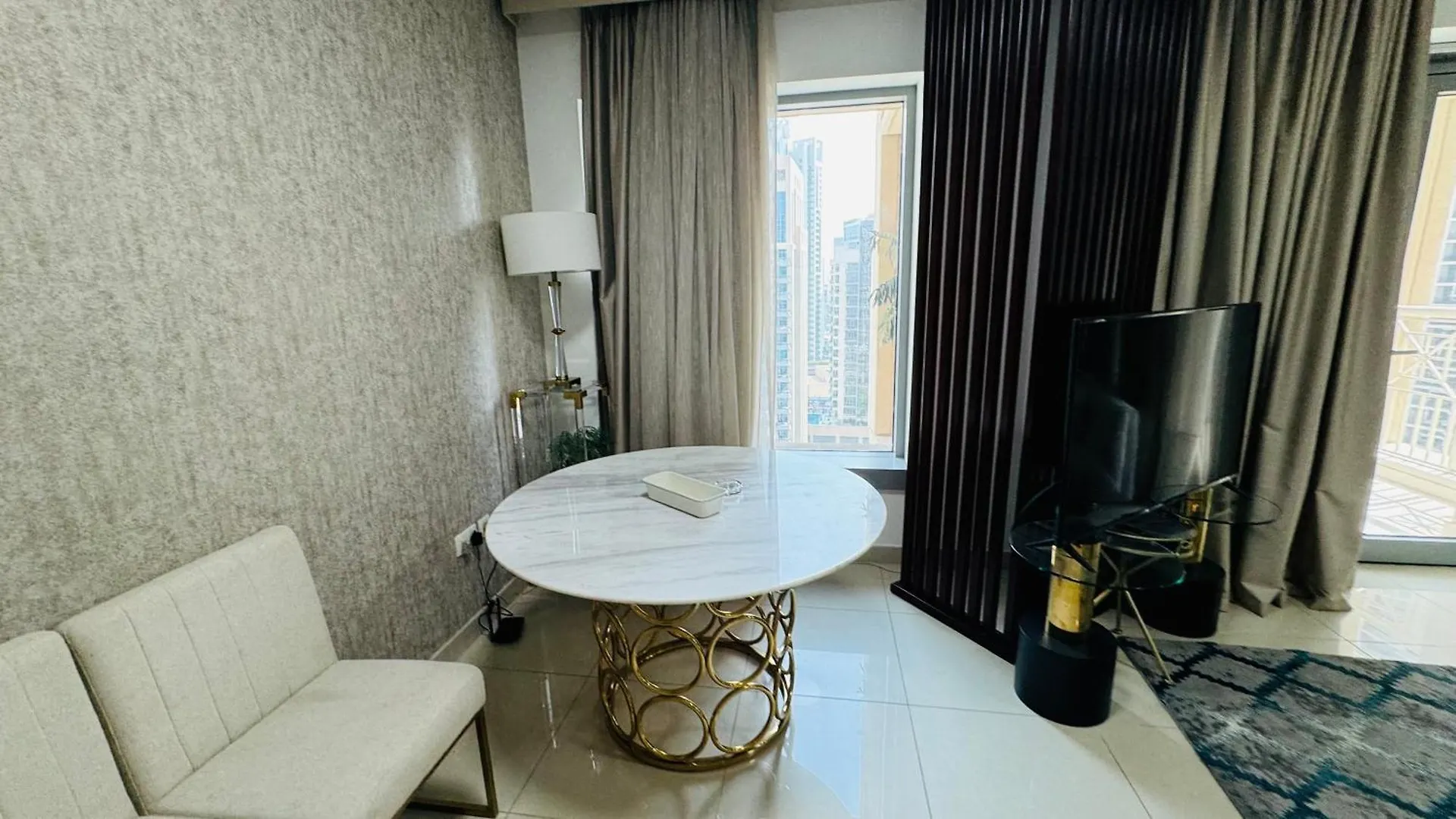 The Most Luxury Apartment In 29 Boulevard Tower In The Centre Of Dubai Near All Attractions